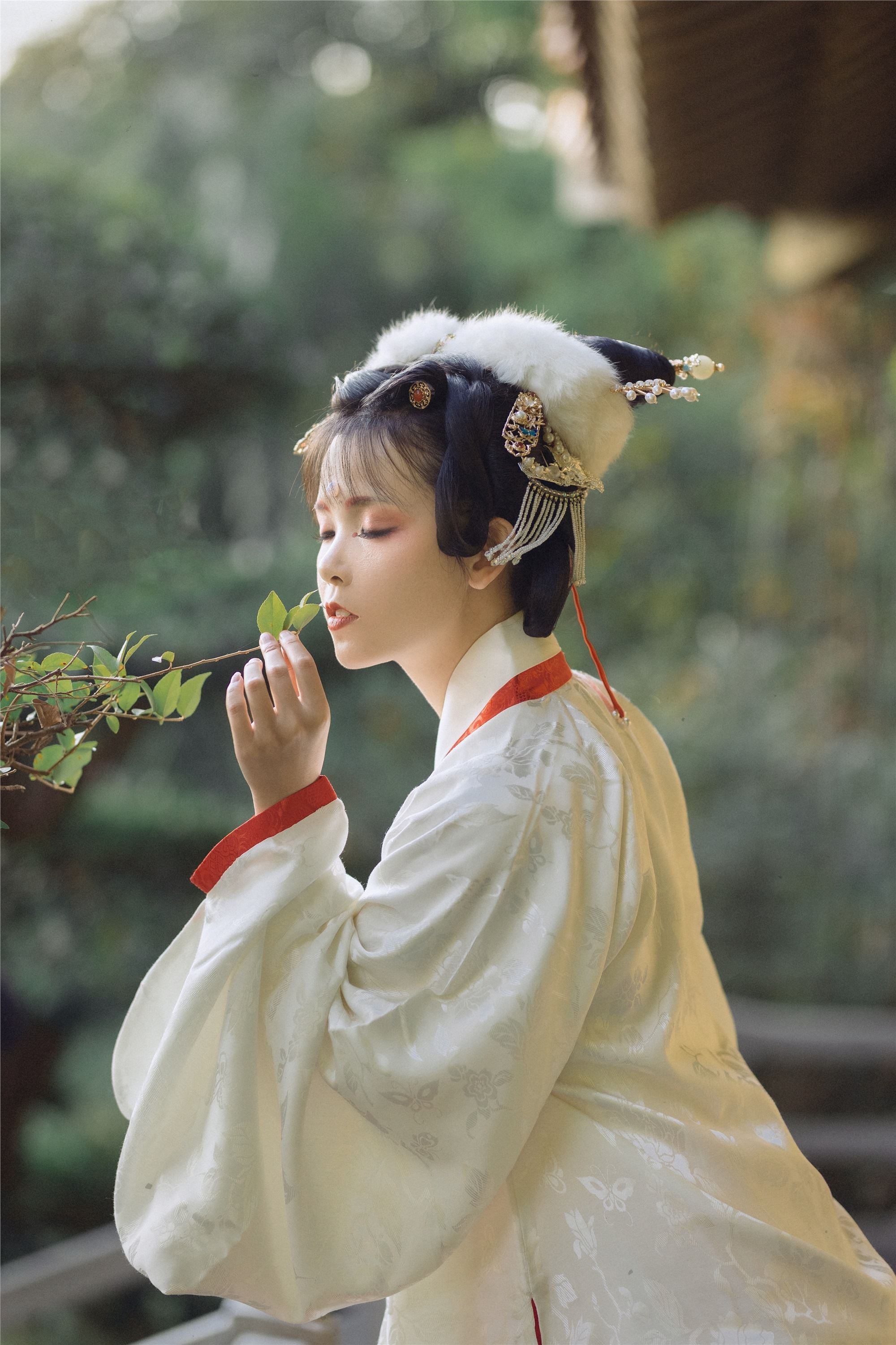 YITUYU艺图语 2021.09.04 茕兔 悠然